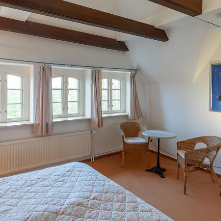 Haus Der Hebamme - * Tating