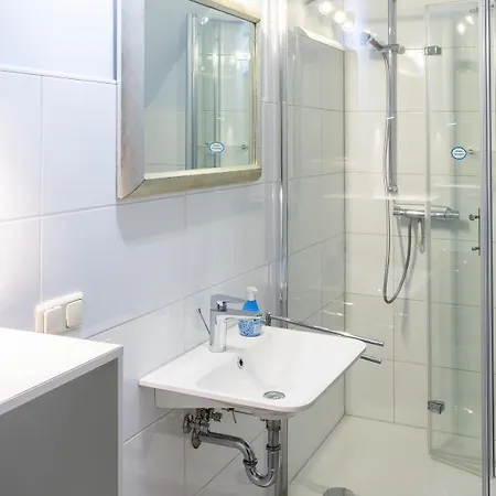 Haus Der Hebamme - Tating